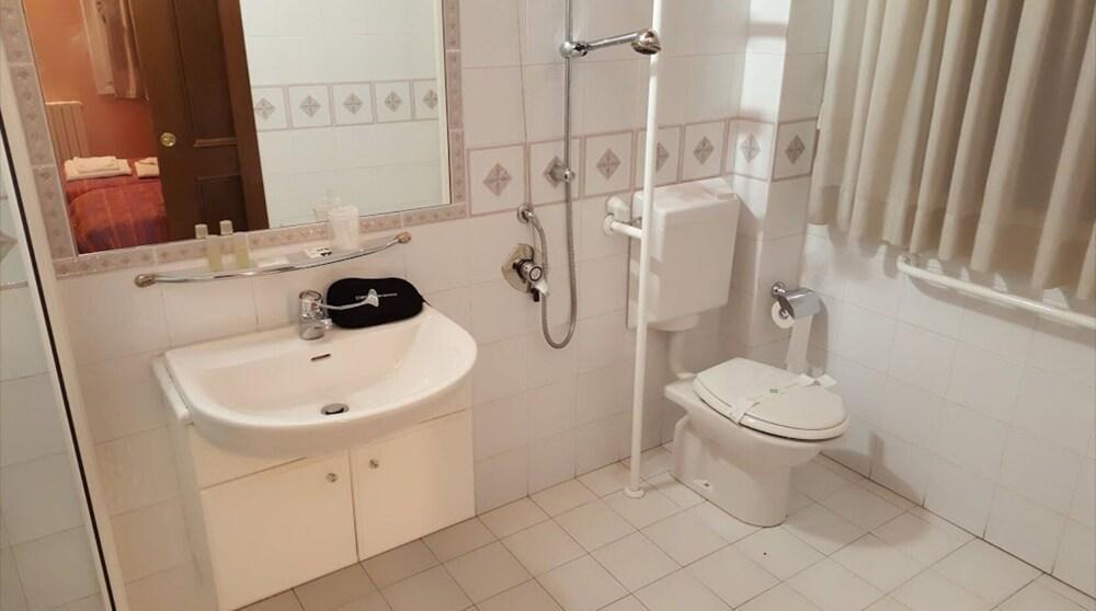 Hotel La Piazzetta Vidiciatico Esterno foto
