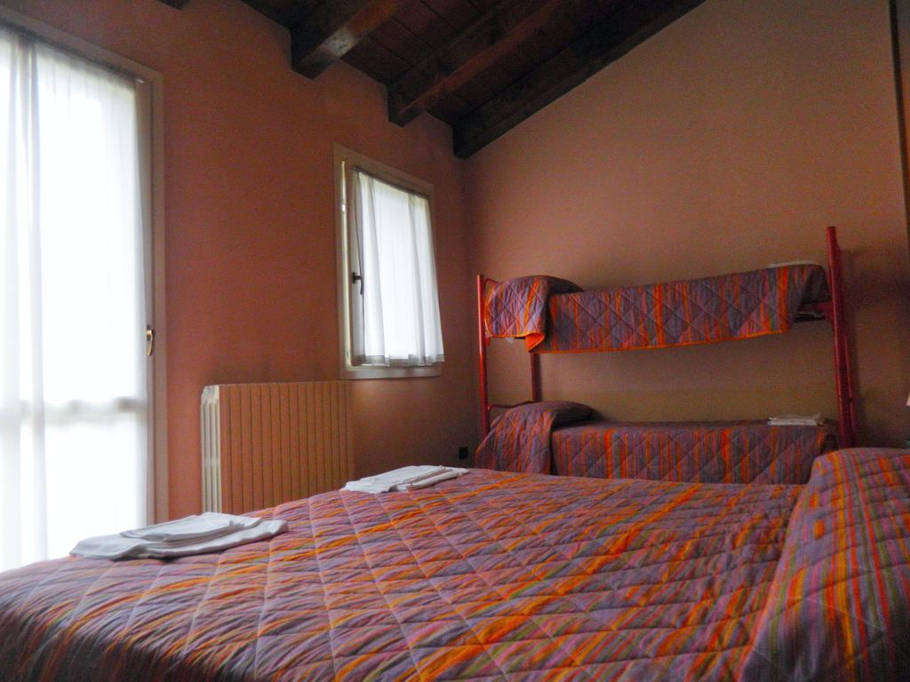 Hotel La Piazzetta Vidiciatico Camera foto